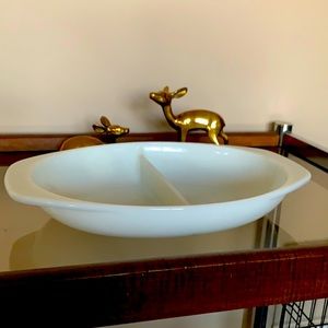 Pyrex Opal Divided Dish